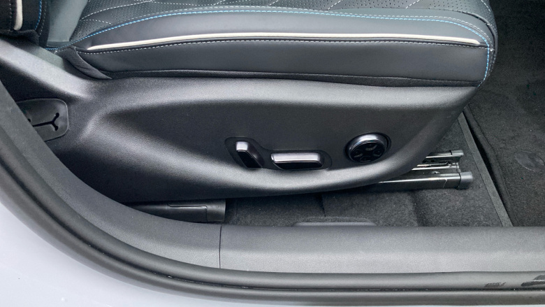 BYD Seal 390kW Excellence AWD 83kWh 4dr Auto Electric Saloon